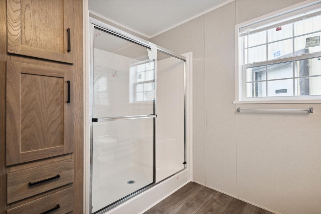 AspireHPrimaryBath, affordable, become a resident, home, for rent, mhp